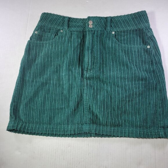 BDG Urban Outfitters Green Corduroy Mini Skirt M - Picture 1 of 6